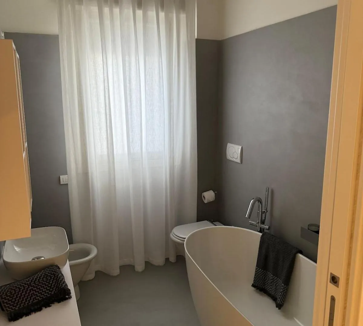 La Vita Lakeview - Garden & Pool 0*, Sarnico Italy