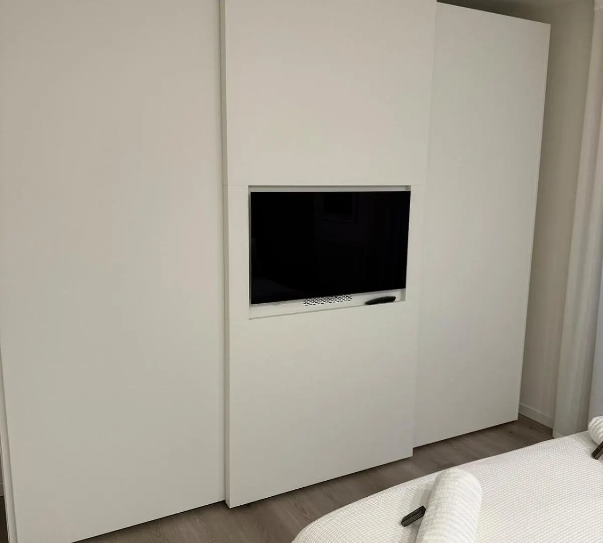 Apartment La Vita Lakeview - Garden & Pool